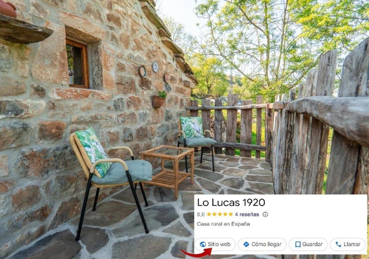 Vivienda Pasiega Lo Lucas 1920 San Roque de Riomiera Exterior photo